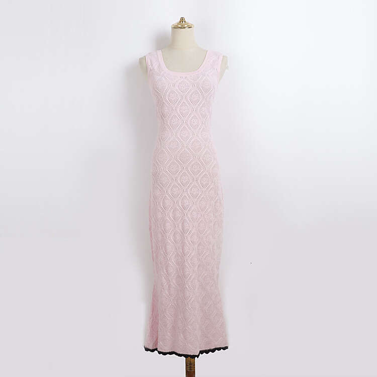 Summer Designer Fashionable Sleeveless Knitted Collar Diamond Jacquard Wave Edge Hem Dress for Date k30 and Vacation Slimming