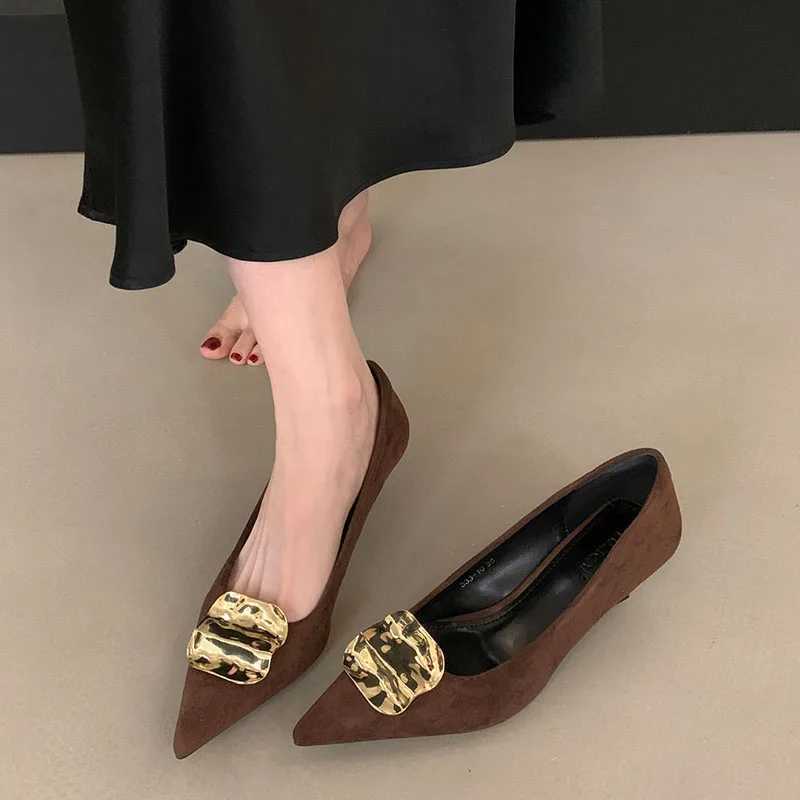 2025 New Pointed Toe Women Pumps Shoes Pointed Toe Shallow Slip On Boat Shoes Thin Low Heel Dress Pumps New Woman Shoes C260321