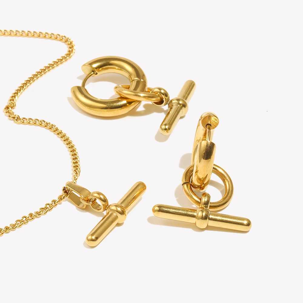 EB Stainless Steel 18K Gold Plated Minimalist Design T Bar Pendant Necklace For Wan Girls Ladies Gold Jewelry X260321