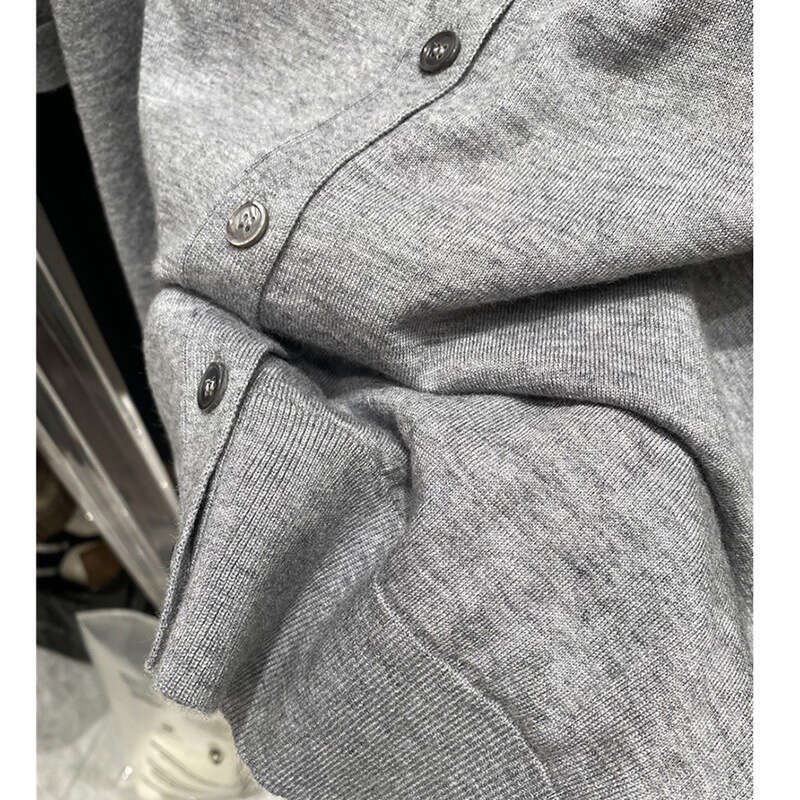2026 designer shoulder bead chain embroidered round neck S6 long sleeved knitted women's spring and autumn cardigan wool sweater