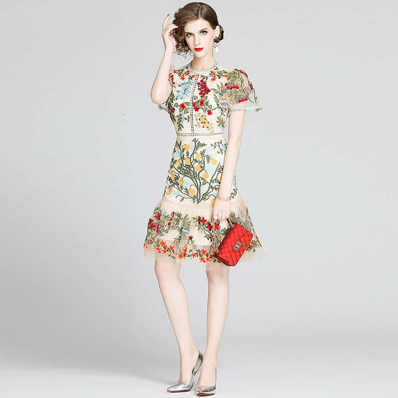 k30 2026 Designer Summer New Women's Fashion Water soluble Lace Short Sleeve Mesh Embroidered Waist Ruffle Dress