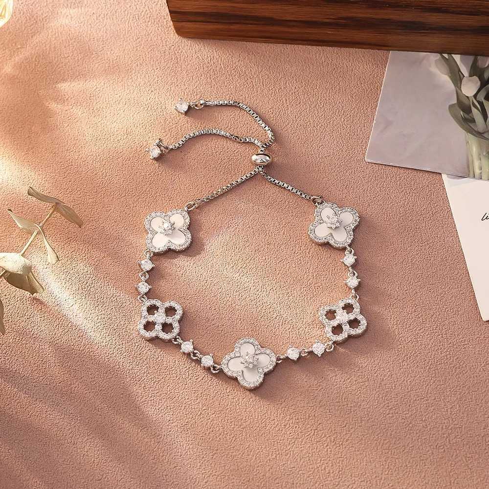 Fashion Zircon Shell Lucky Flower Earrings for Women Wedding Jewelry Accessories Gift 2025 H260321 - view 4