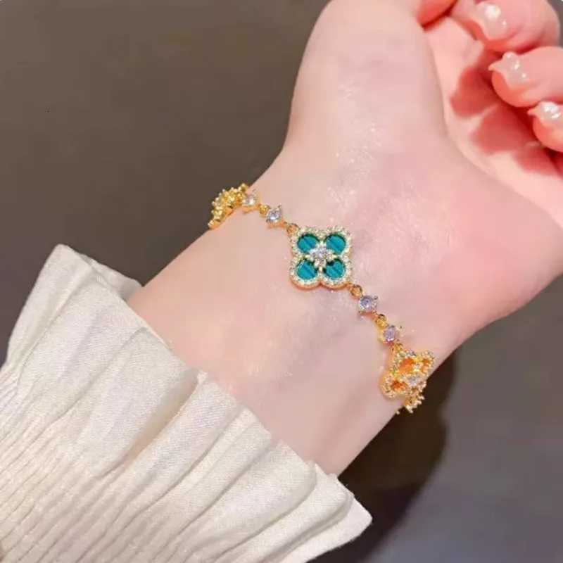 Shell Stone Crystal Flower Shaped Handmade Light Luxury Cherry Blossom Pink Imitation Beinu Lucky Hand Chain H260321 - view 5