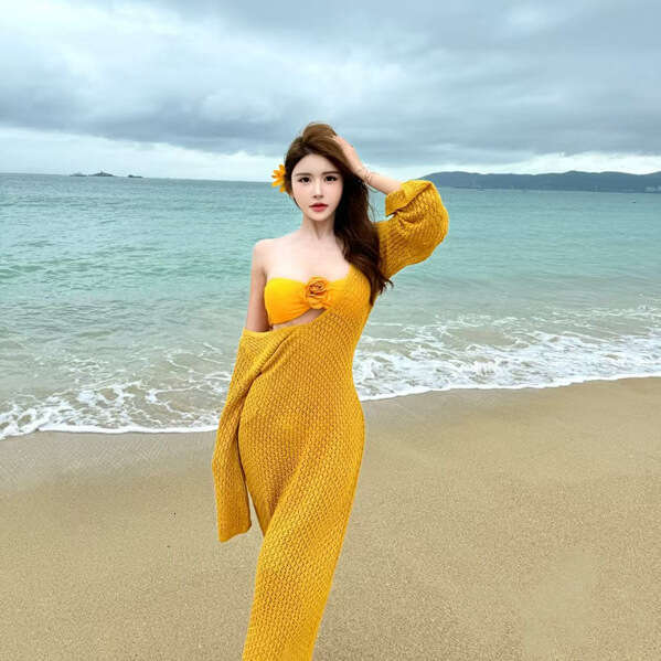 Dress designer dress European and American Cross-Border Hot-Selling Beach Vacation Bikini Cover-Up Hollow Crochet Knitted Lo