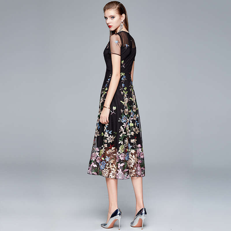 Women's mesh k30 embroidered flower 2026 summer new designer round neck slim fit waist tightening elegant fairy skirt
