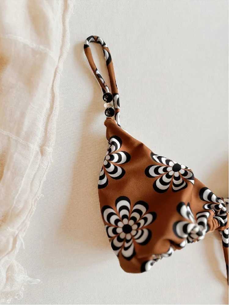 Vzvn Sexy Sportswear for Women Fashion Vintage Sleeveless Swim Print Backless 2026 New Spring Summer Two Piece Suits Bikinis Set M260321