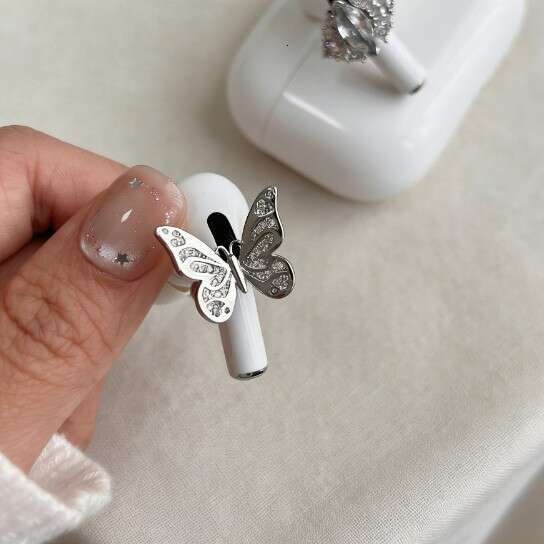 Suitable for FreeClip headphones, dazzling micro-inlaid zircon butterfly earphone clip, exquisite and versatile Bluetooth headphone accessory - view 3