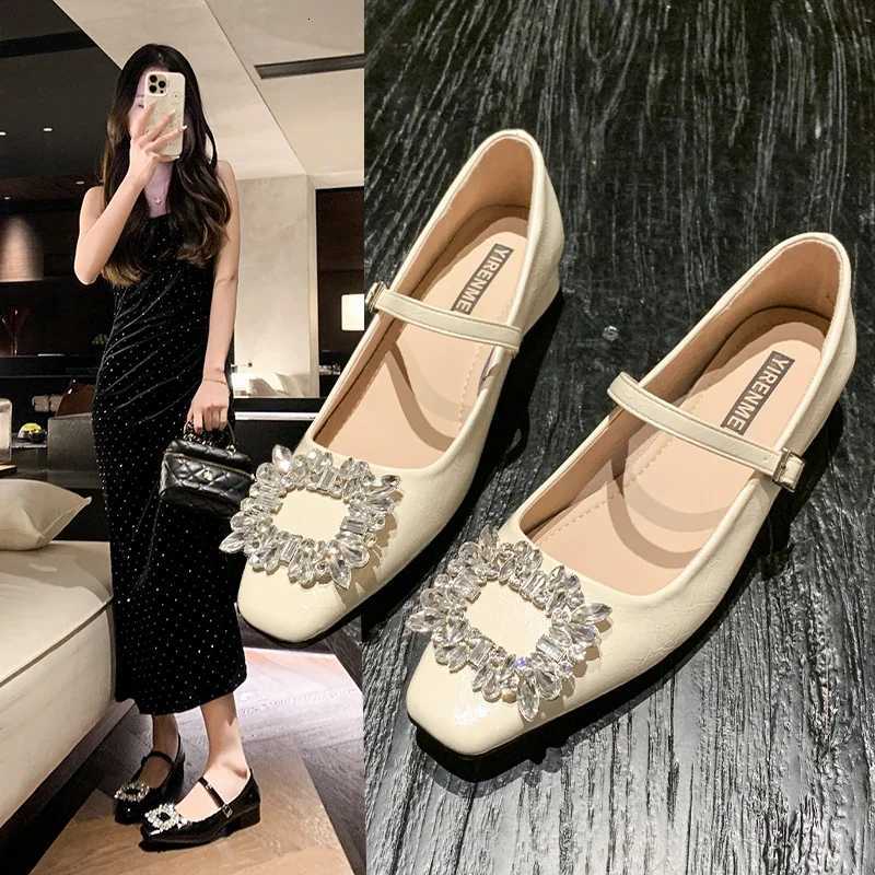 Spring 2025 Elegant Fashion Hot Seller High Heel Diamond Embellished Square Toe Womens Single Shoes Versatile C260321