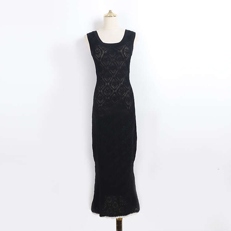 Summer Designer Fashionable Sleeveless Knitted Collar Diamond Jacquard Wave Edge Hem Dress for Date k30 and Vacation Slimming