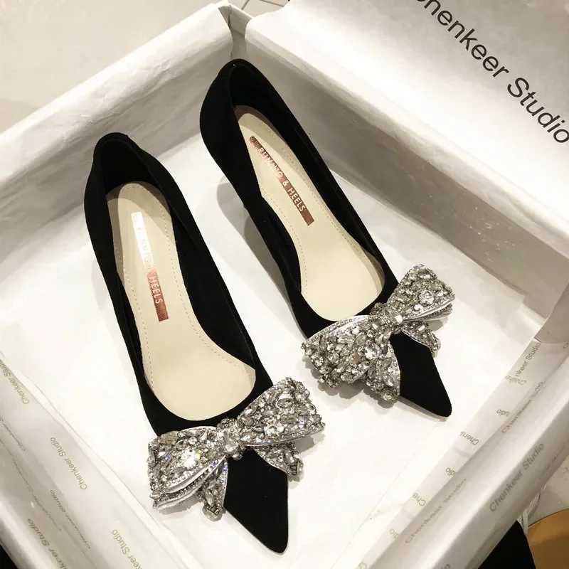 New Fashion Bowknot Pointed Toe High Heels Pumps Womens Stiletto White Pearl Bridal Wedding Shoes Banquet Party Dress Shoes C260321