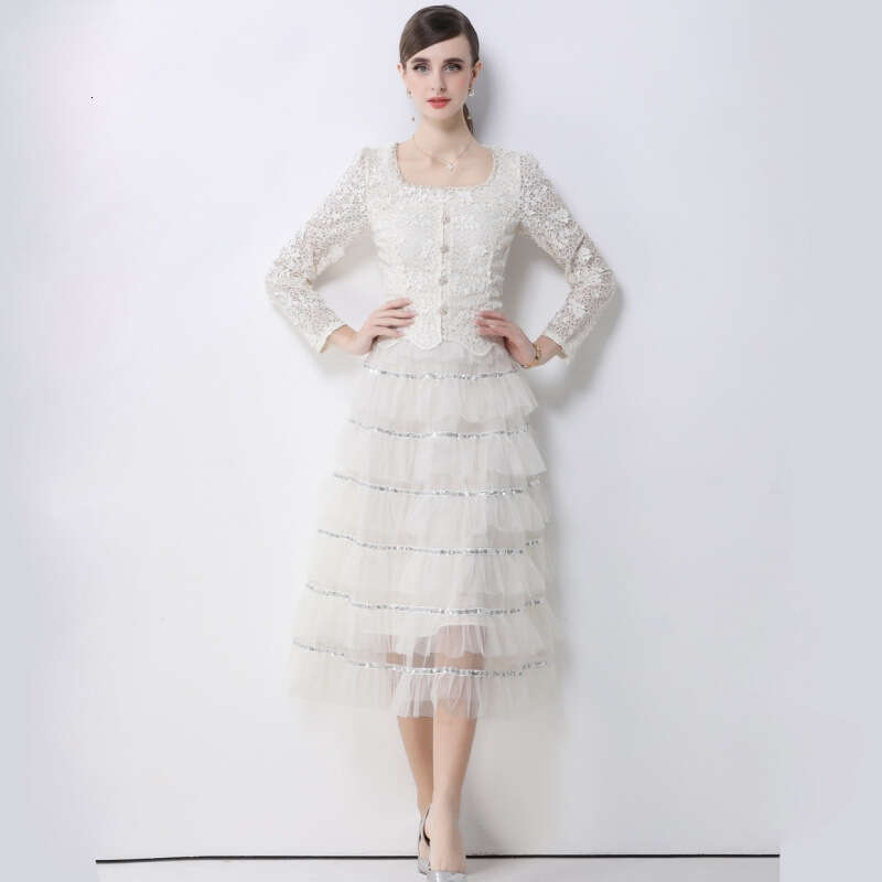 Designer French high-end elegant A14 fairy lace long sleeved women's spring and autumn lightweight sequin patch mesh cake skirt
