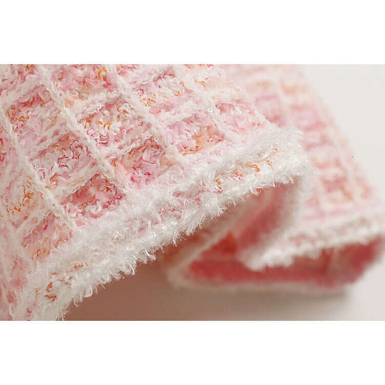 2026 autumn and winter designer pink checkered sweet knitted k30 round neck long sleeved dress, small fragrant style mid length skirt