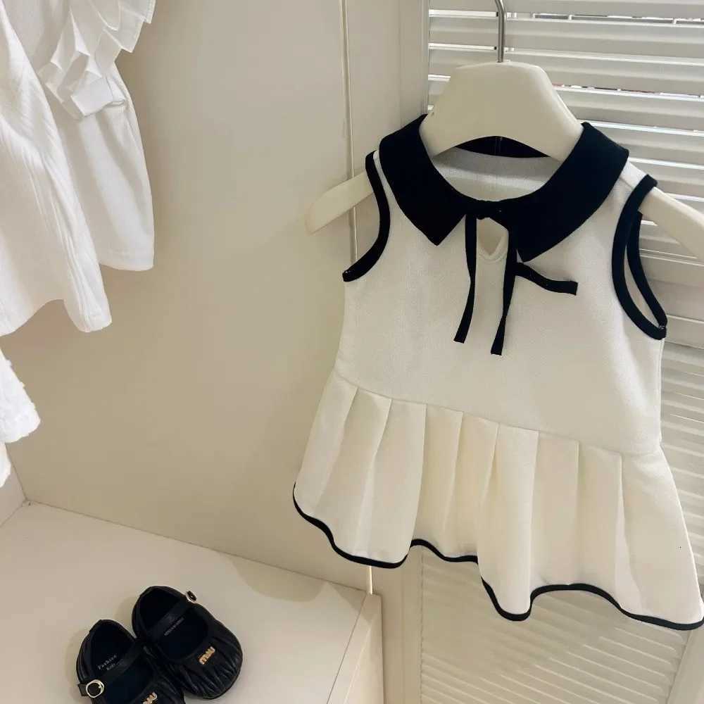 2 3 4 5 6 7-year-old Girl Casual Clothes Black and White Korean Version Lapel Sleeveless Pleated Vest Dress Summer ThinT260319