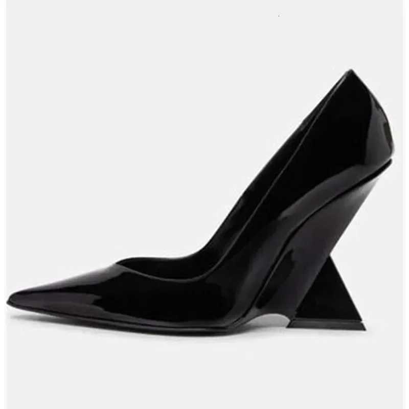 Summer 2024 New High Heels Thick Sole Thick Heel Lacquer Leather Shallow Mouth Pointed Fashion Sexy Womens Oversized Shoes C260321