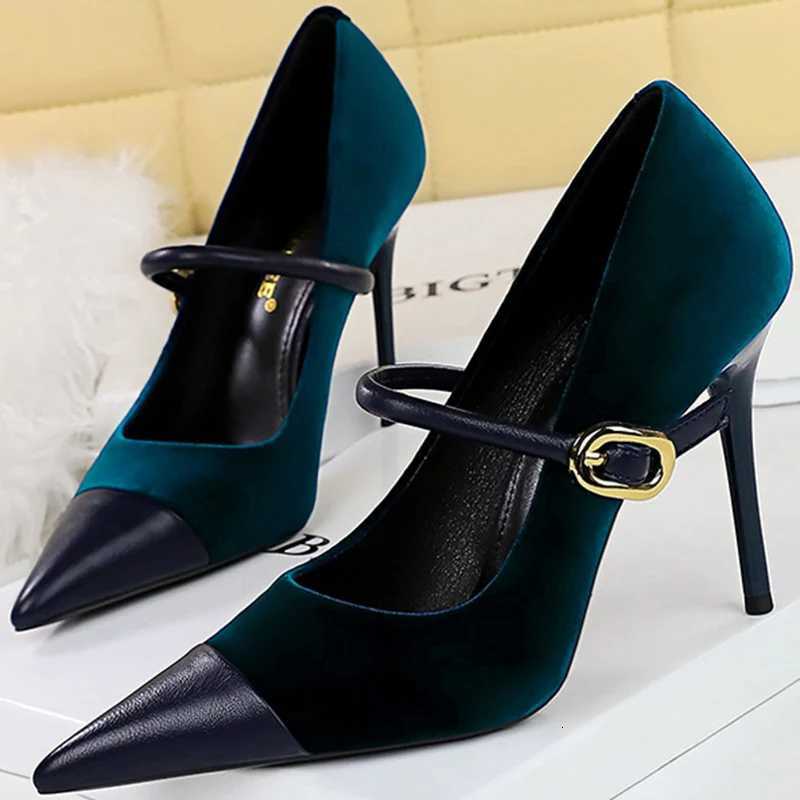 Korean Version Party 10cm 7cm High Heels Women Shoes Thin Heels Velvet Shallow Montage Pointed Toe Metal One-line Pumps C260321