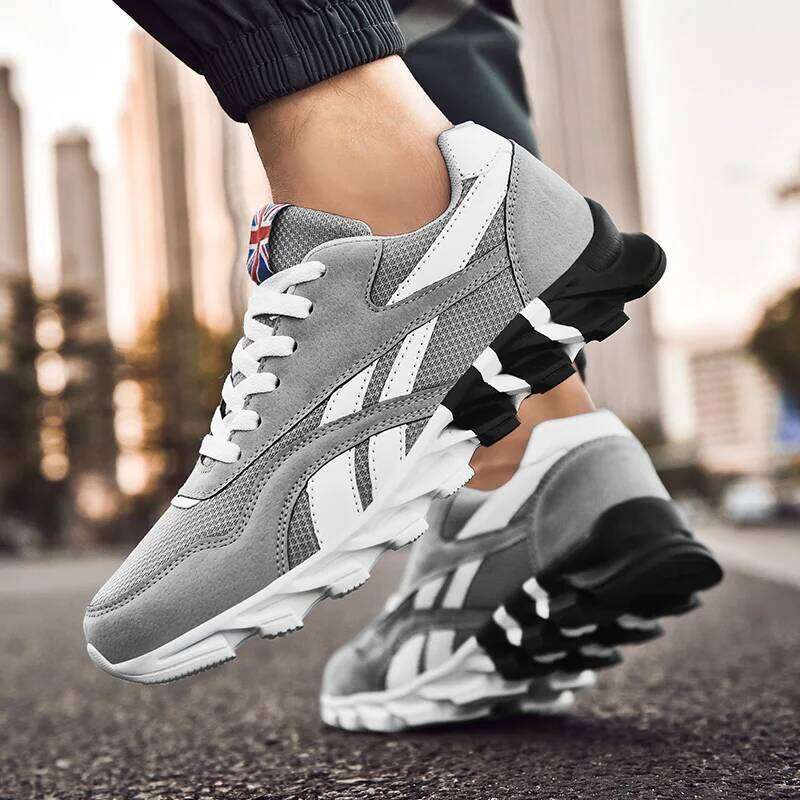 Men Sports Running Shoes Marathon Cushion Breathable Lightweight Mens Outdoor Hiking Athletic Nonskid Blade Sneakers Jogging 26H0321
