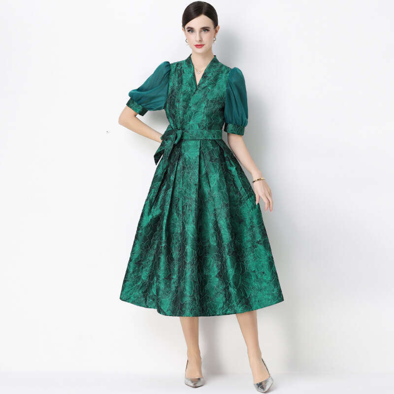 Designer French style women's 2026 summer waist cinched V-neck short sleeved k30 elegant jacquard long dress social wear