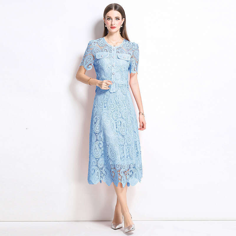 Designer white lace B15 women's 2026 new fashionable two-piece set suitable for slim fit dresses