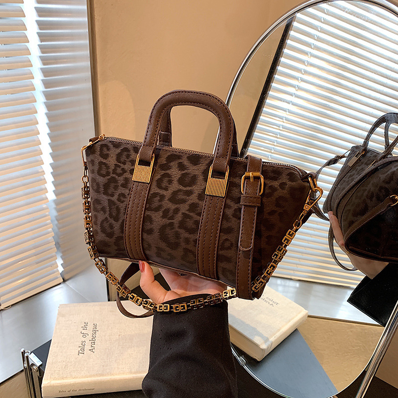 2026 New Leopard Print Vintage Chain Bag for Women, Versatile Pillow-Shaped Crossbody & Top Handle Purse