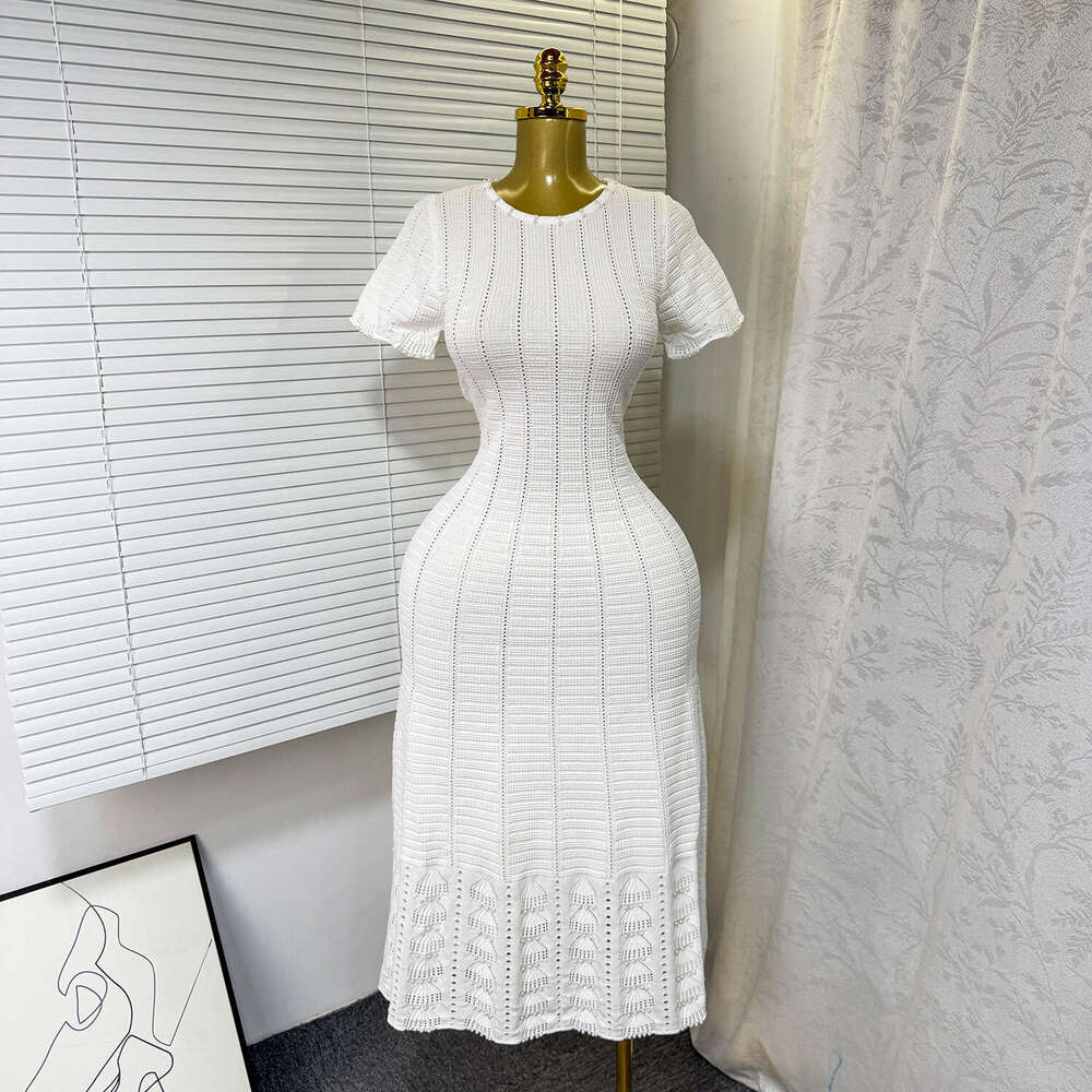 2026 S6 Summer Designer Elegant Round Neck Bead Decor Hollow out Slimming Fashion Women's Short Sleeve Knitted Dress