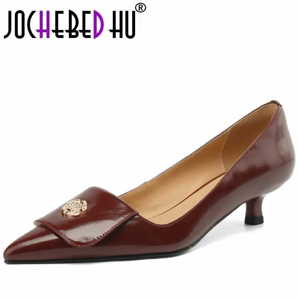 JOCHEBED HUNew Genuine Leather Style Metal Flower Decor Flat Shoes Women Small Head Shallow Slip on Comfortable Casual C260321