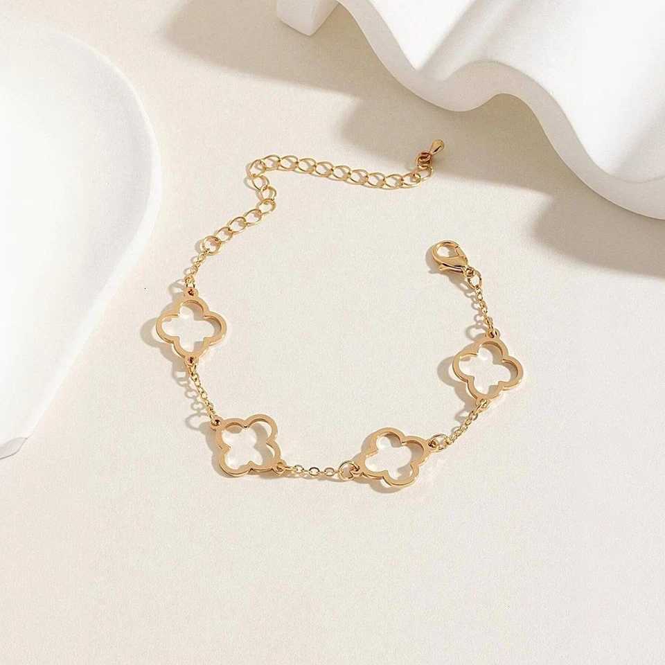 Lucky Luxury Fashion Flower Decor For Women For Daily Decoration Gifts for Friends Mom Gifts Party Favors Jewelry H260321 - view 3