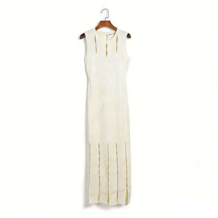 Summer New Sleeveless Round Neck Knitted Long Skirt with A12 Ribbed Hollow Design and Gold Beads Adorned with Fork Up Dress