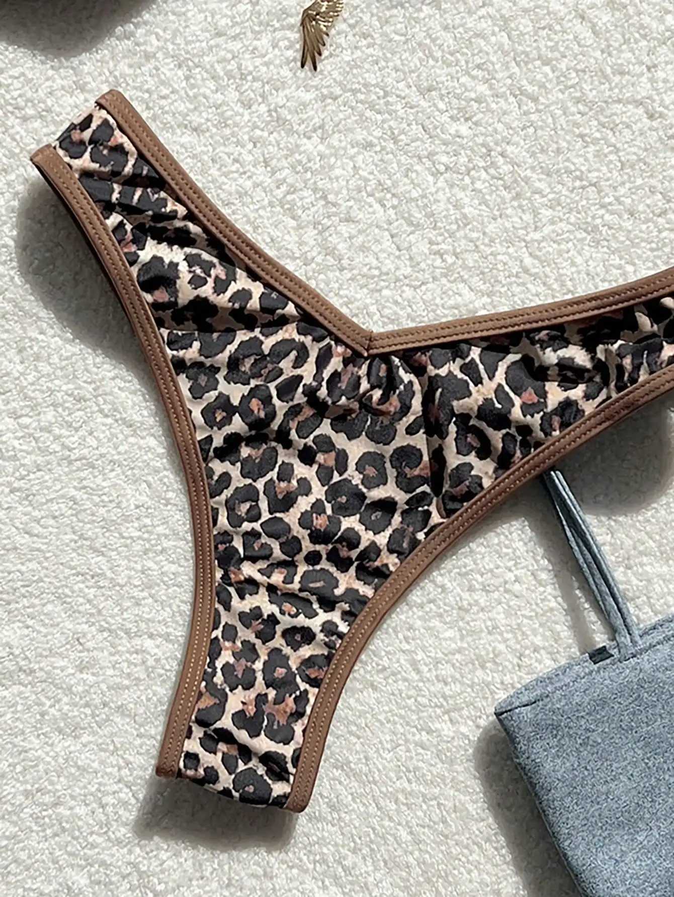 Summer leopard print sexy swimsuit bikini swimsuit set for beach vacation suitable for women M260321