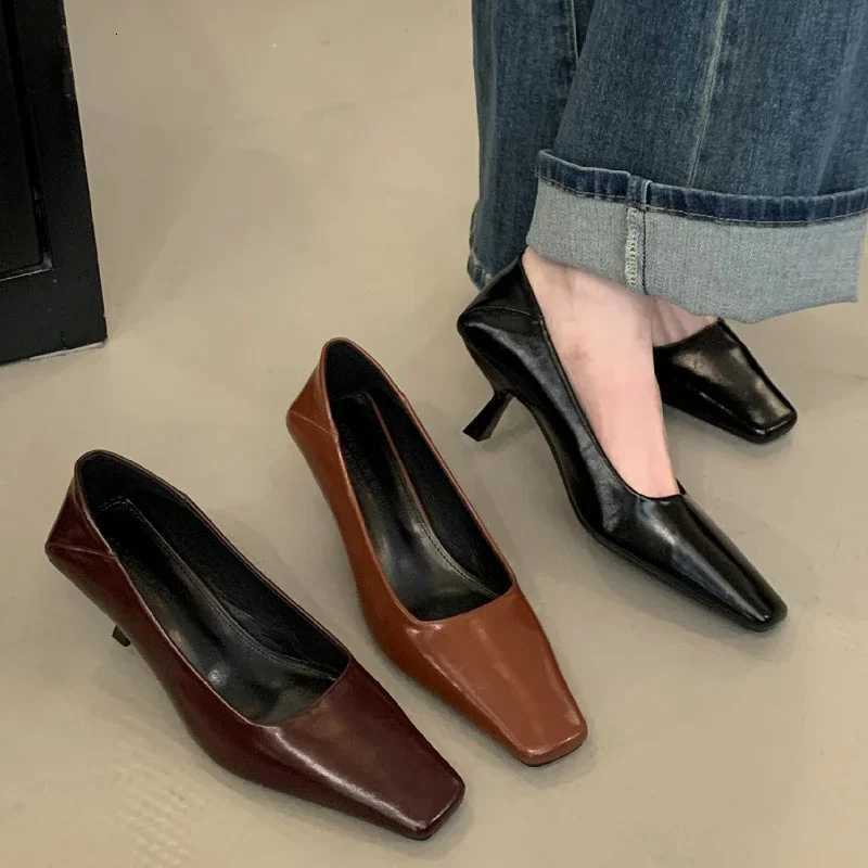 2025 New Fashion High Heels Women Square Toe Pumps Elegant Low Heel Footwear Shallow Comfort Office Women Shoes Tacones De Mujer C260321