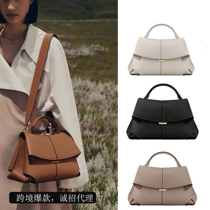 2025 French Mokki Edition Genuine Leather Women's Niche Fashion Handbag Crescent Shoulder Messenger Bag