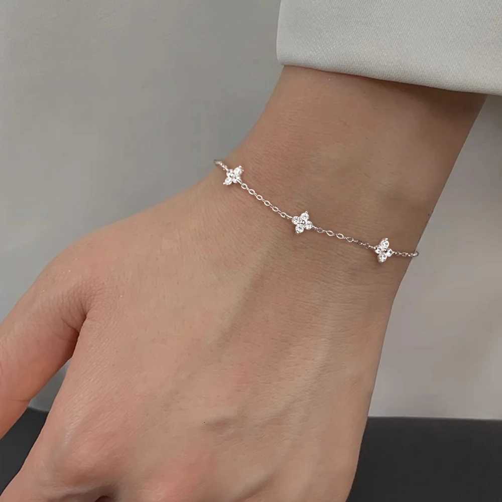 Monkton 925 Sterling Silver Shiny Zircon Flower for Women Daily Temperament Exquisite Jewelry Gifts H260321 - view 6