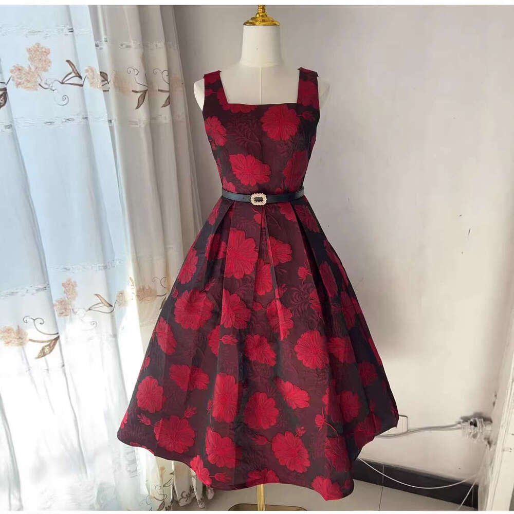 Designer French style 2026 k30 high-end jacquard sleeveless vest with large hem A-line skirt