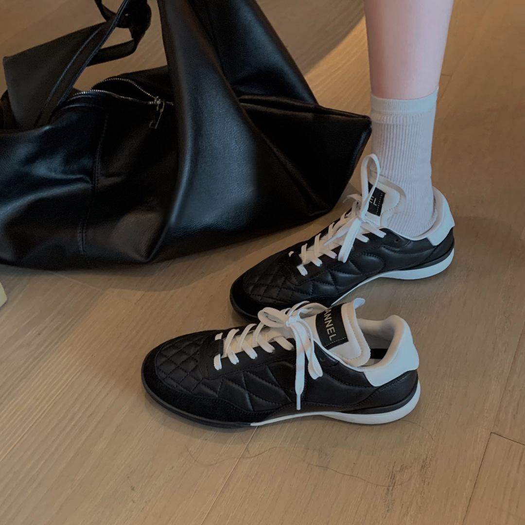 Sheepskin Version ~ Genuine Leather Small Fragrance Thick Sole Quilted Casual Sports for Women Versatile Running White Sneakers Board Shoes ddmysaturn