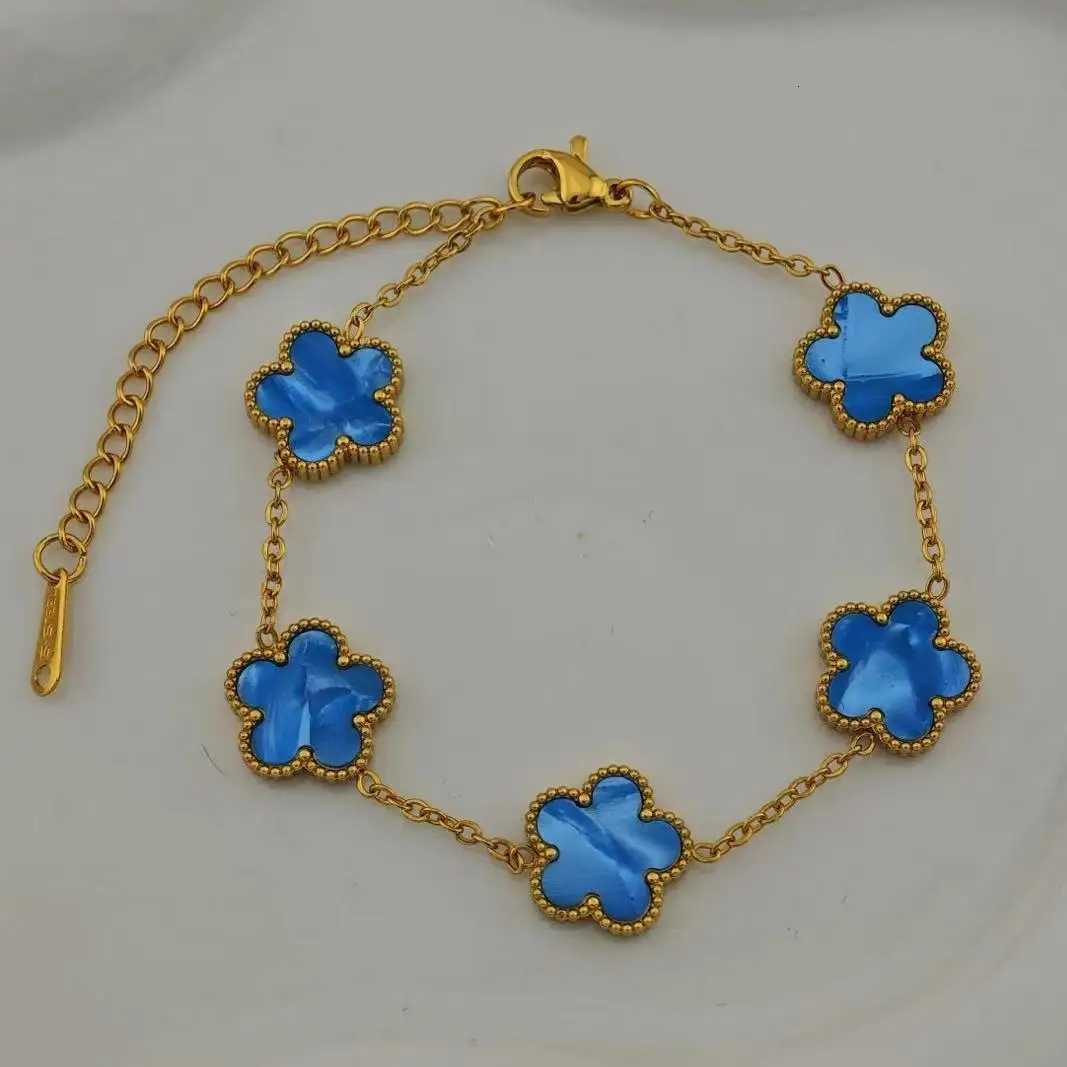 18k Gold Plated Lucky Five Flower StainlESS Steel Womens Exquisite Five-Pointed Star Luxury Party Jewelry Gift H260321 - view 6