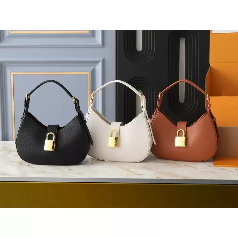 10ATop luxury original brand with exquisite leather craftsmanshipBrand Designer Hobo with Lock, Stylish Totes Handbag, Messenger Bags Bumbag for Women yuki009