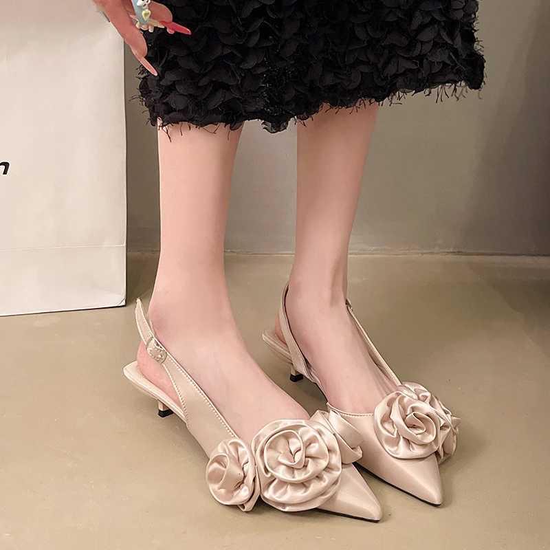 Designer Woman Shoes Pointed Toe Flower Sexy Women Shoes Sandals Dress Slippers Mules Shoes Spring New Flip Flops French Female C260321