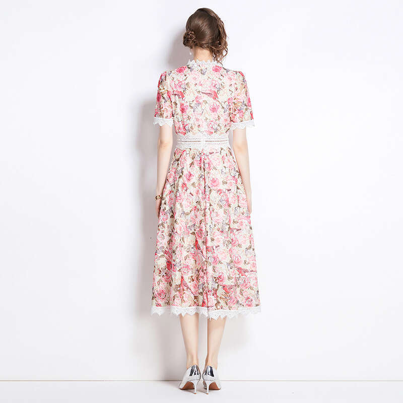 A14 2026 Summer European and American Designer Women's New French Retro Elegant Lace Patch Printed Waist Dress