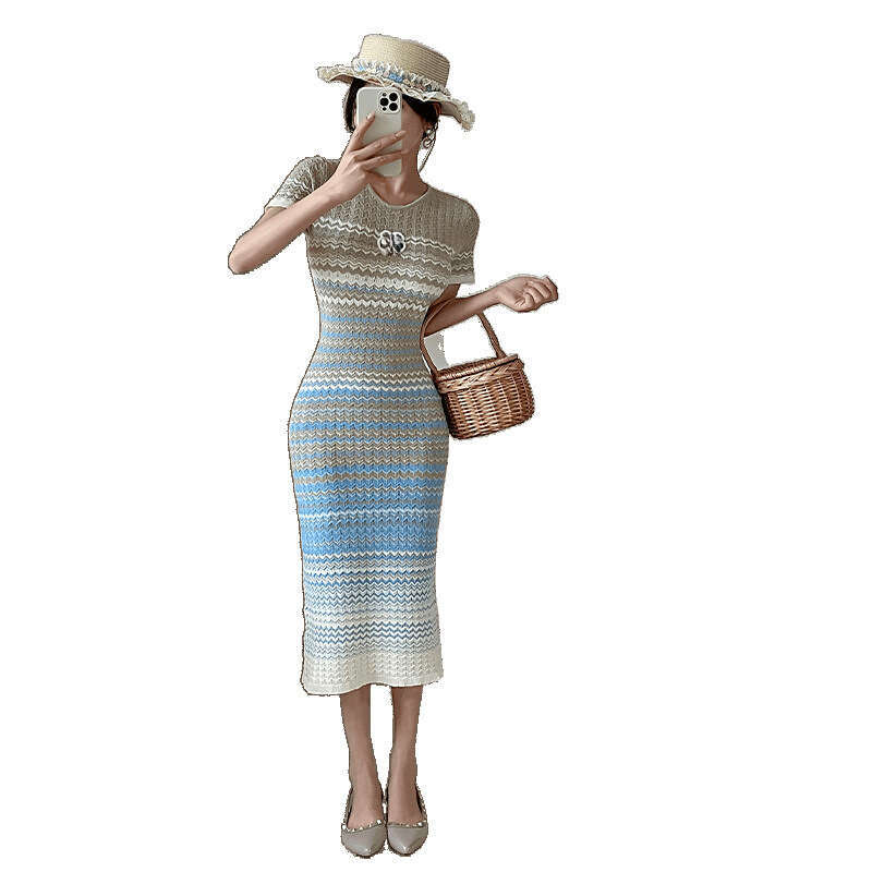 2026 Designer Gradient Stripe Small Fragrant A13 Style Women's Knitted Summer New Elegant Long Skirt