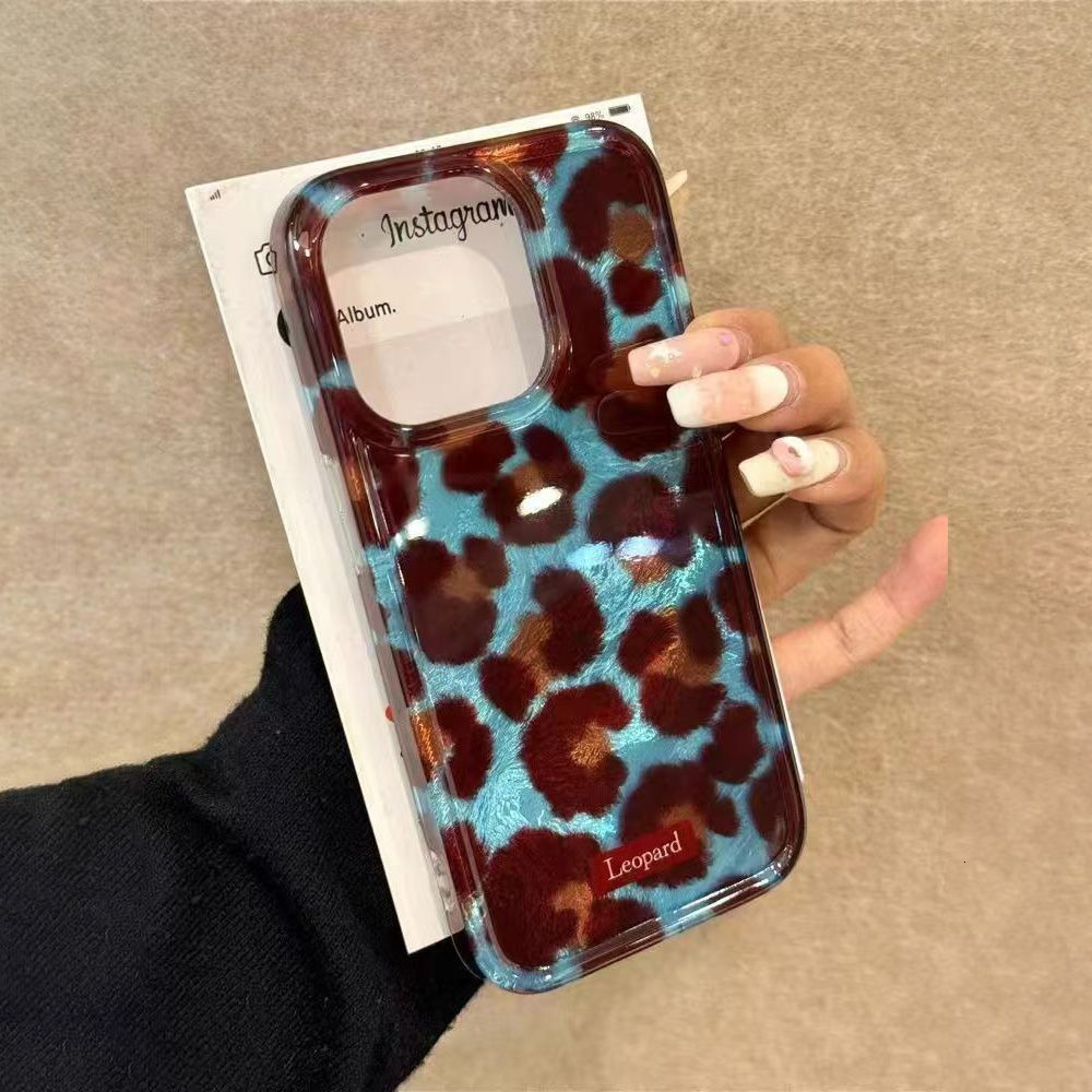 Brown Cow Fur Graphic Printed Silicone Phone Case For iPhone 17 Air X XR XSMax 8 Plus 16 15 14 13 12 11 Pro Max Soft Back Cover