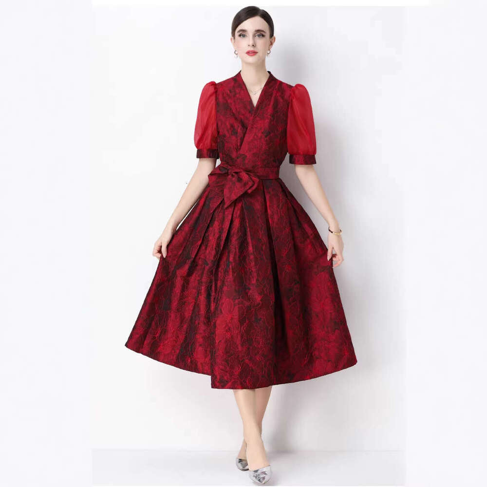 Designer French style women's 2026 summer waist cinched V-neck short sleeved k30 elegant jacquard long dress social wear