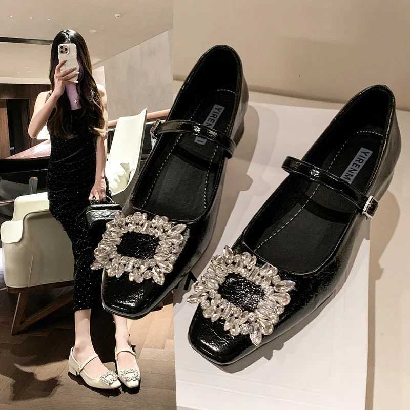 Spring 2025 Elegant Fashion Hot Seller High Heel Diamond Embellished Square Toe Womens Single Shoes Versatile C260321