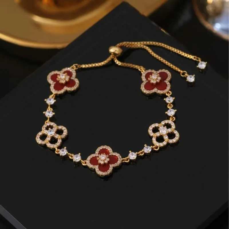Shell Stone Crystal Flower Shaped Handmade Light Luxury Cherry Blossom Pink Imitation Beinu Lucky Hand Chain H260321 - view 3