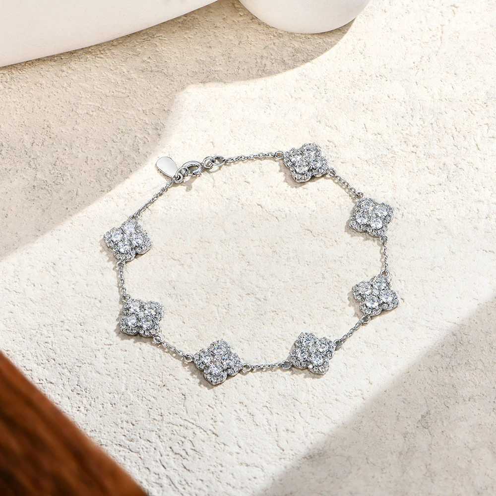 ATTAGEMS Full D VVS1 Moissanite S925 Silver Yellow Gold Plated for Women Lucky Jewelry Shipping From the USA H260321 - view 4