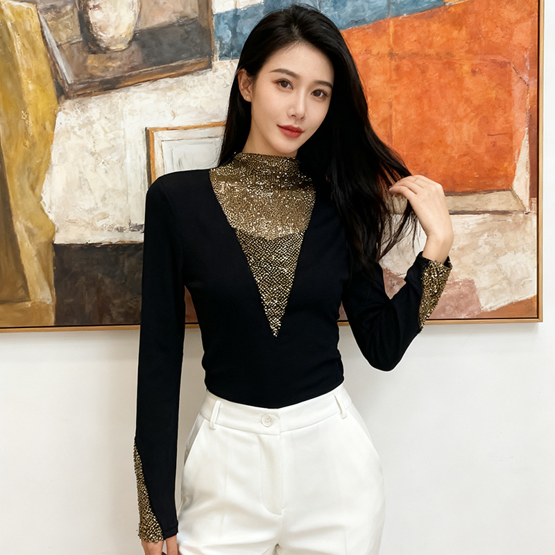 Autumn And Designer Hoodie Polo Winter Brushed Warm And Chic V-neck Long-sleeve Top With Rhinestones Slim Fit Stylish Design Light Designer T-shirt Luxury Shirt