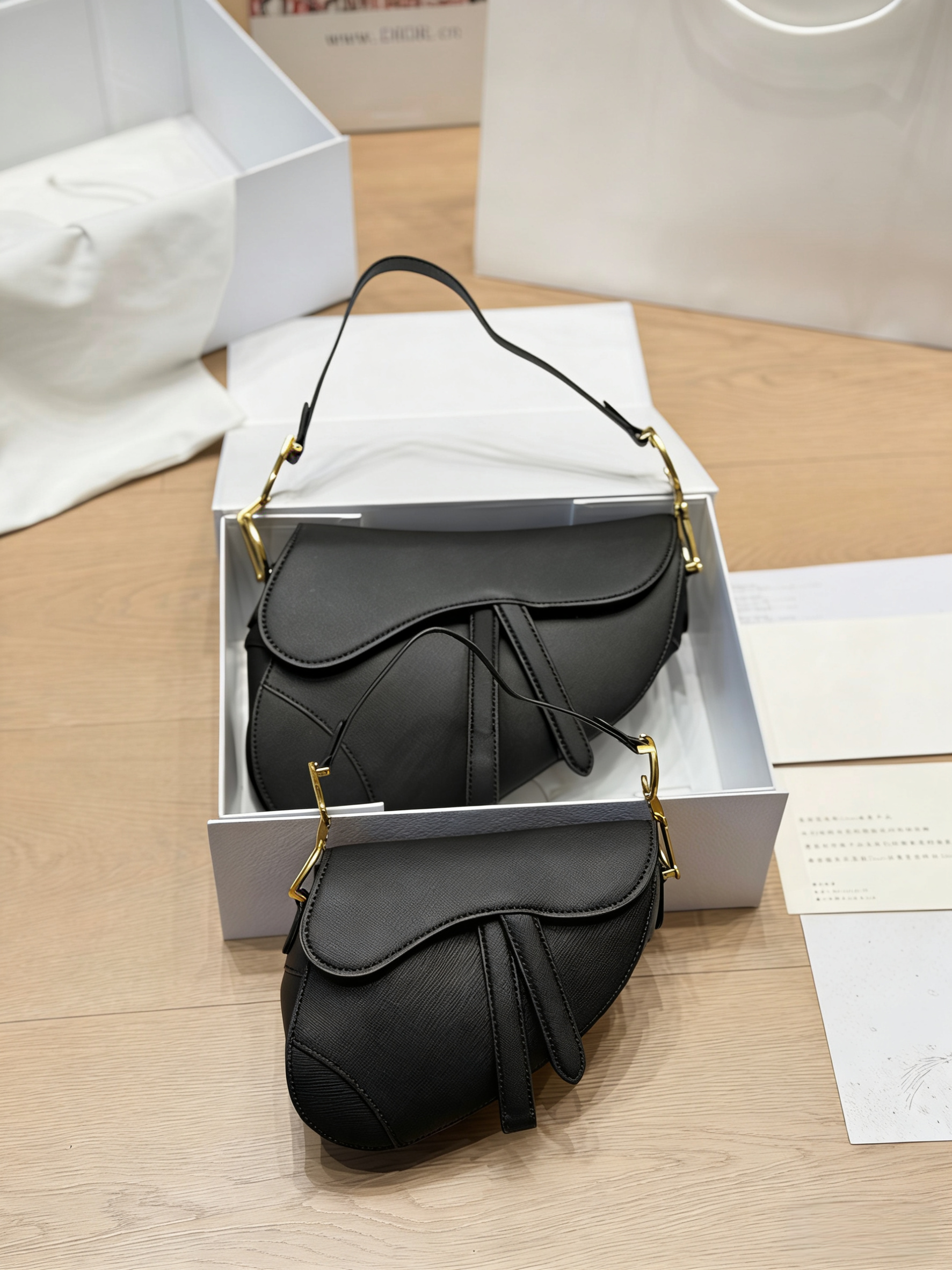 LUXURY Saddle Bag Women Crossbody Purse PU Leather Shoulder Bag Fashion Ladies Handbag Metal D Buckle Designer Style Clutch