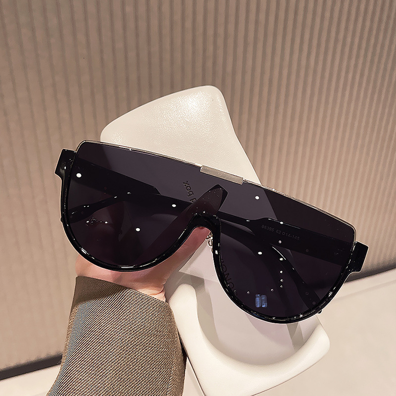 Designer Luxury Brand Outdoor Sports Sunglasses Fashion Large Frame Integrated Women's Pilot Sunglasses Street Style Sunglasses Fashion Street St