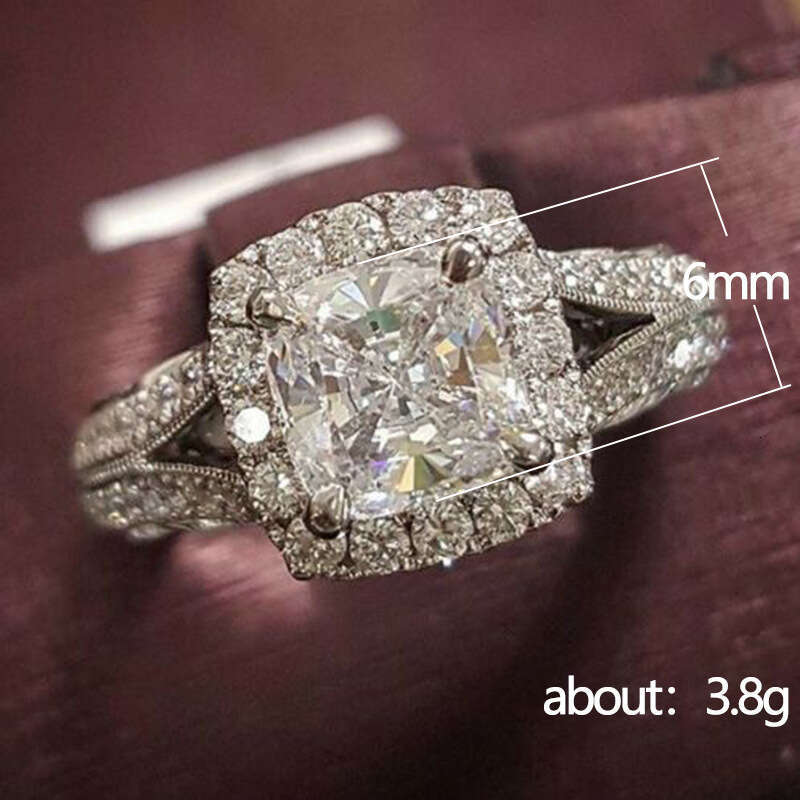 new Jewelry style wedding ring four-prong set with square Moissanite women's fashionable proposal jewelry