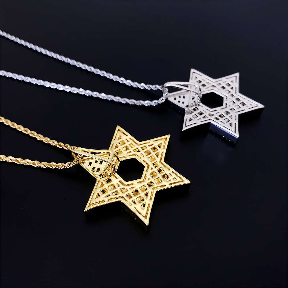 Jewelry style fulldiamond Hip Hop Silver pendant necklace with VVS Moissanite fivepointed star can be threaded through a single stone chain