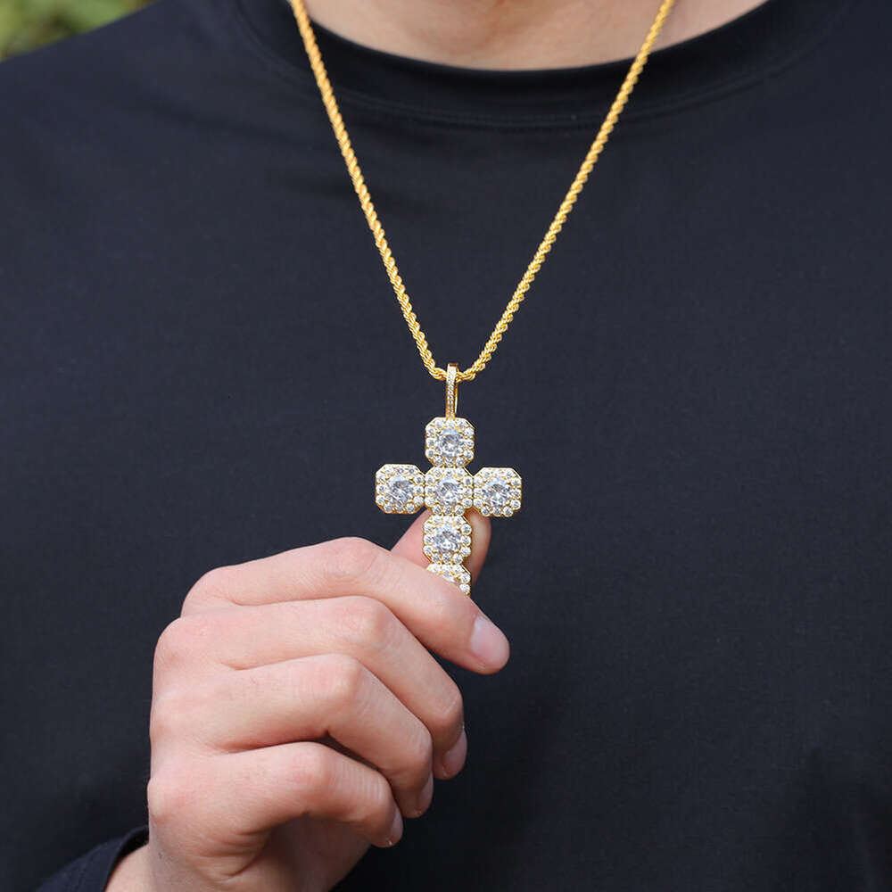 Vintage Hip-Hop Ice with VVS moissanite Cross Pure silver Inlaid Moissanite Unisex Pendant Necklace Trendy Summer Clavicle Chain Wholesale - view 8