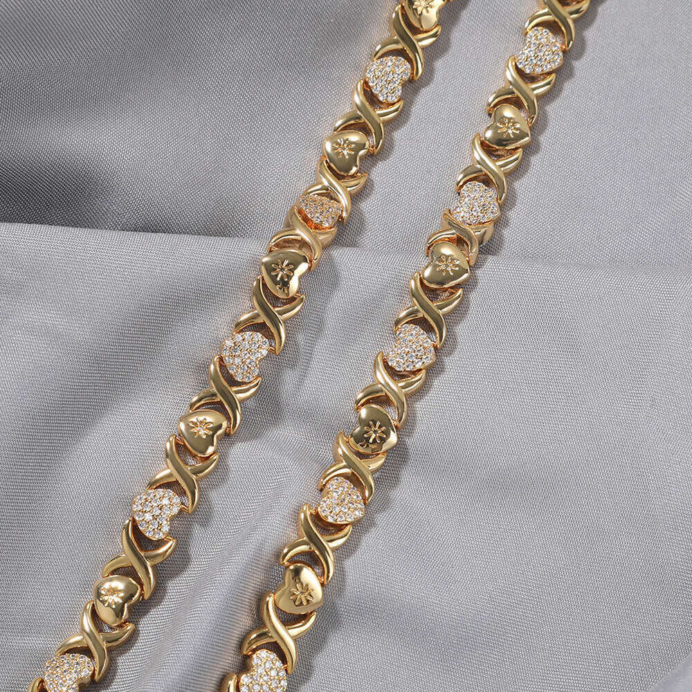Fashion New Style Diamond-Encrusted XO Gold-Plated Hip-Hop Ice with VVS moissanite Necklace Light Luxury High-End Heart Infinity Collarbone Chain Jewe
